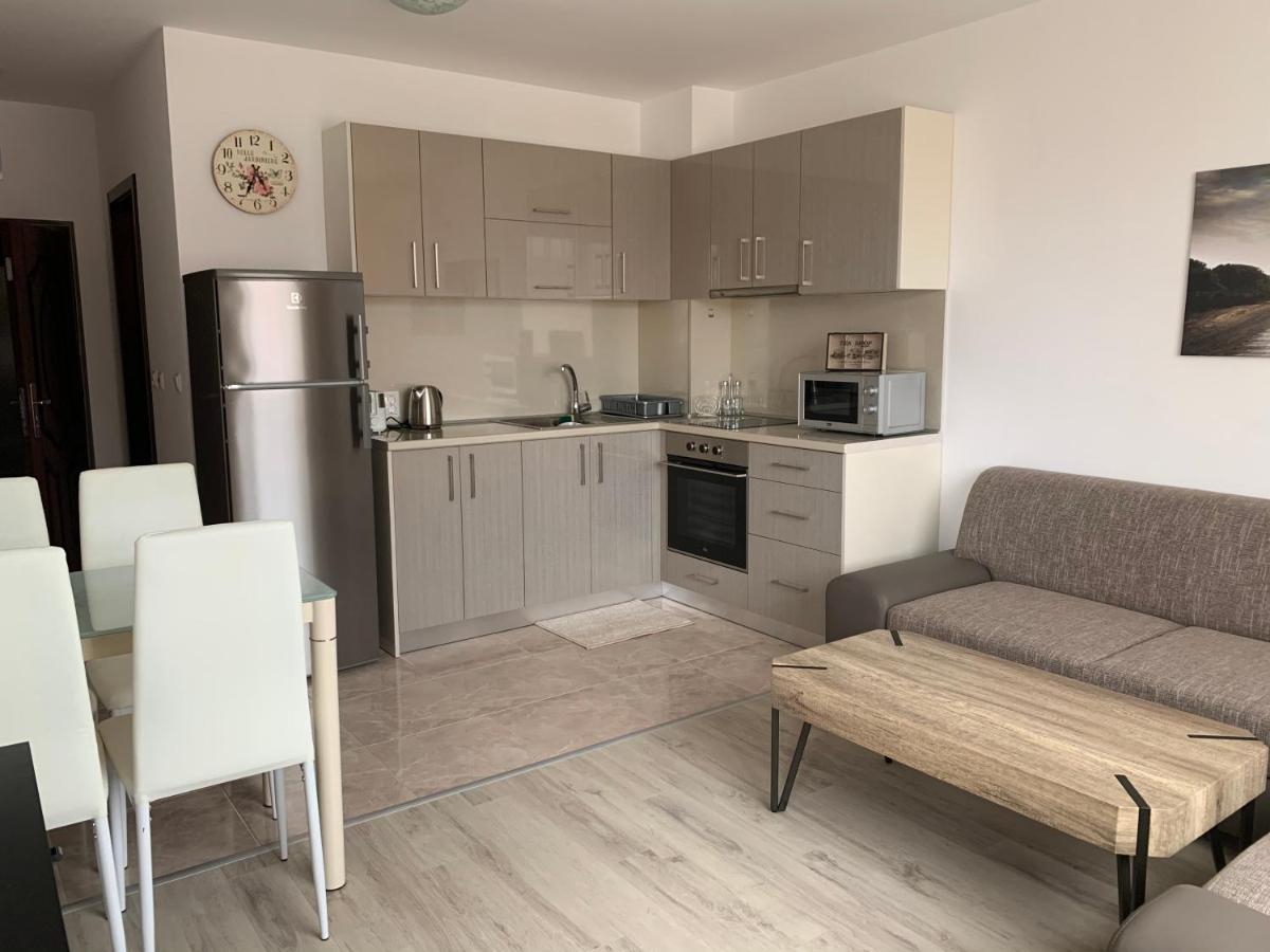Sunny Days Luxury Apartment Pomorie Luaran gambar