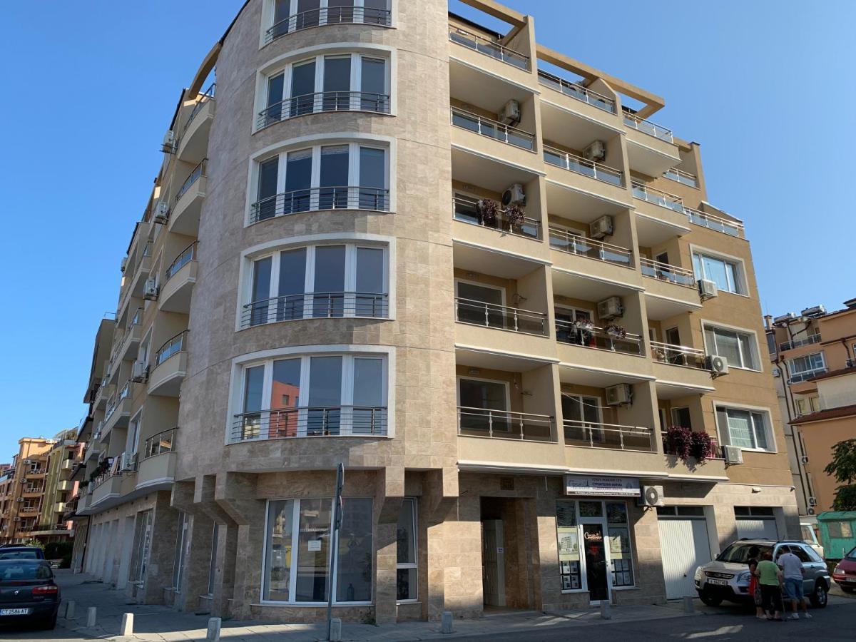 Sunny Days Luxury Apartment Pomorie Luaran gambar